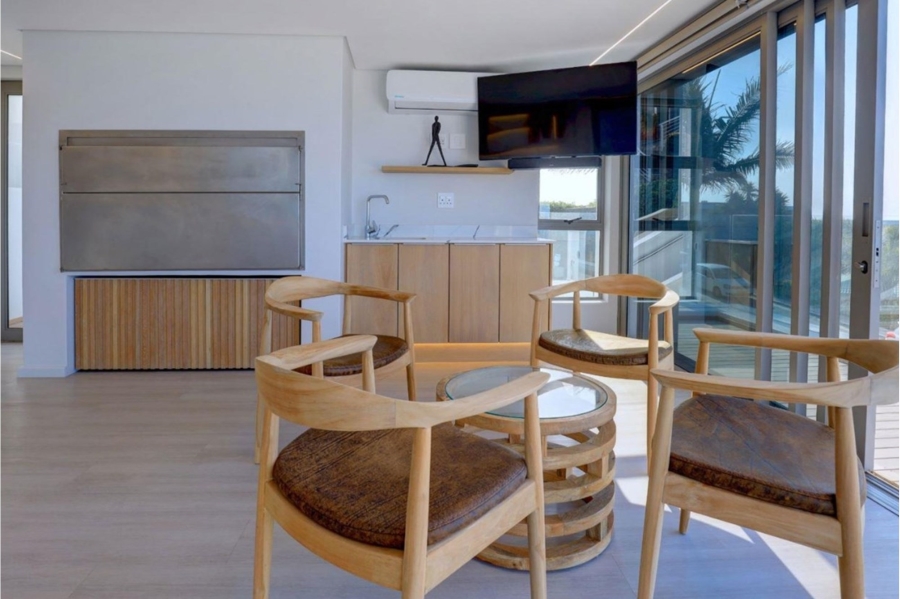 4 Bedroom Property for Sale in Mossel Bay Central Western Cape